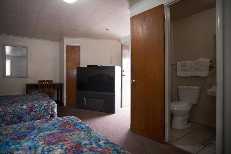 Rosemount Motel