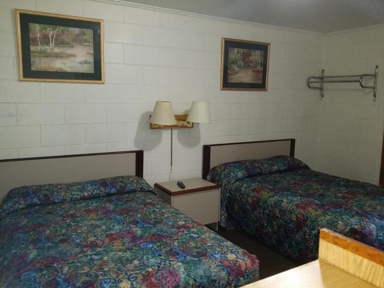 Rosemount Motel