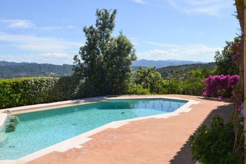 Cala Bitta Villa Sleeps 6 Pool Air Con Wifi