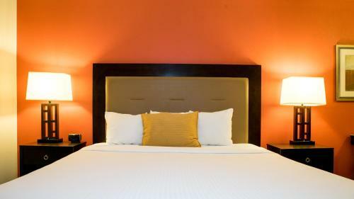 Hotel Anaheim Hills Inn & Suites