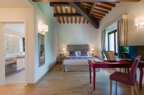 Hotel Borgo La Chiaracia Resort & Spa
