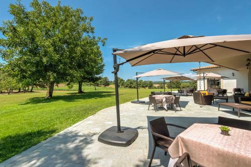 Hotel Borgo La Chiaracia Resort & Spa