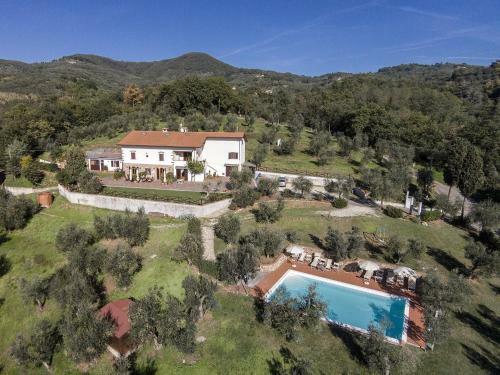 Modern Apartment In Larciano With Swimming Pool