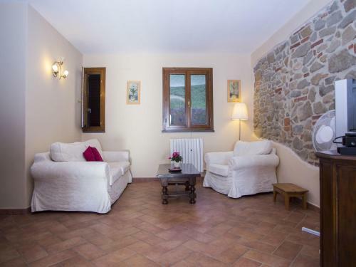 Modern Apartment In Larciano With Swimming Pool