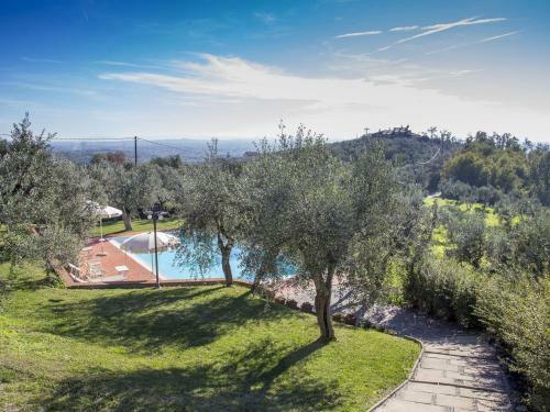 Modern Apartment In Larciano With Swimming Pool
