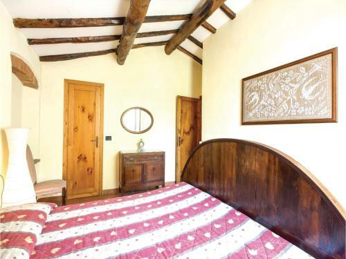 Holiday Home Podere Il Castellare - 09