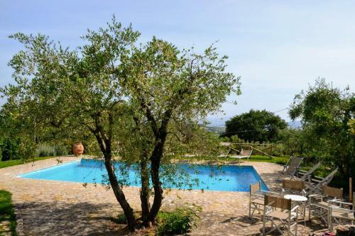Collazzone Villa Sleeps 12 Pool Air Con Wifi