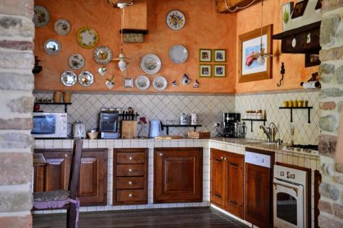 Collazzone Villa Sleeps 12 Pool Air Con Wifi