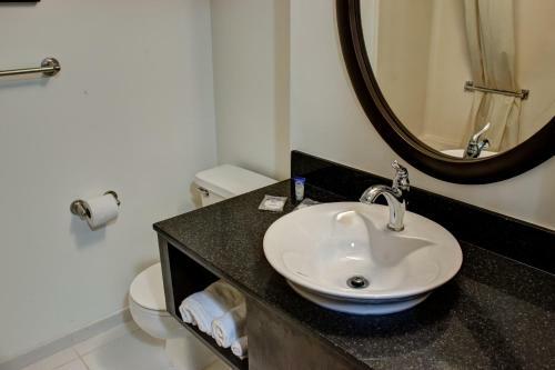 Motel Americas Best Value Inn Heath-newark