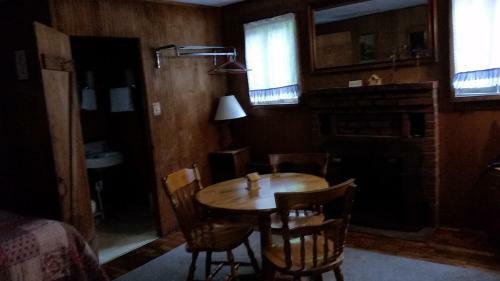 Maple Lodge Cabins