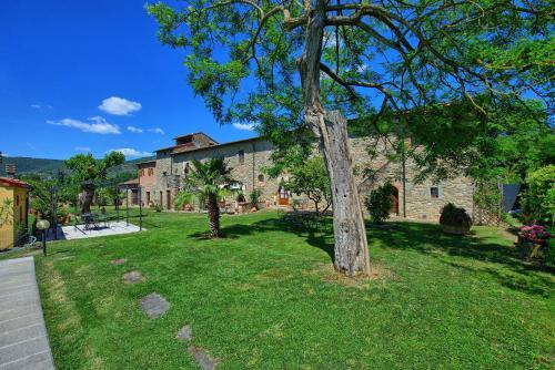 Cortona Apartment Sleeps 18 Pool Air Con Wifi