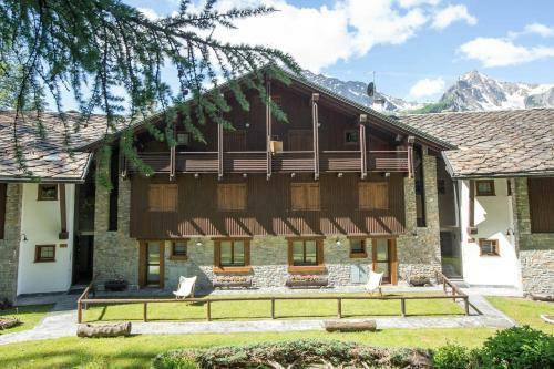 Apartamento Altido Striking Flat With Stunning Views And Parking