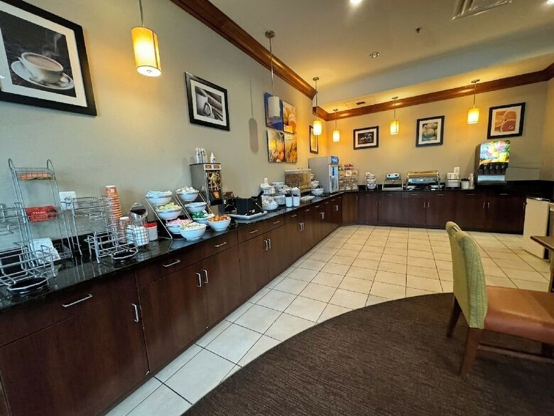 Hotel Comfort Inn & Suites Lexington Park