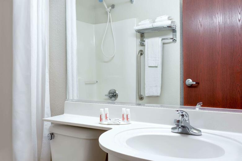 Hotel Microtel Inn & Suites By Wyndham Bremen