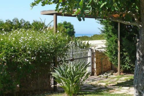 Donnalucata Villa Sleeps 6 Pool Air Con Wifi