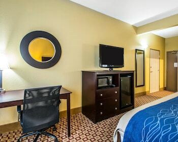Best Western Plus Plant City Hotel