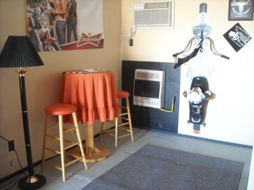 Stagecoach 66 Motel