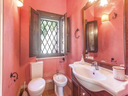 Three-bedroom Holiday Home In Fontane Bianche (sr)