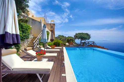 Furore Villa Sleeps 10 Pool Air Con Wifi