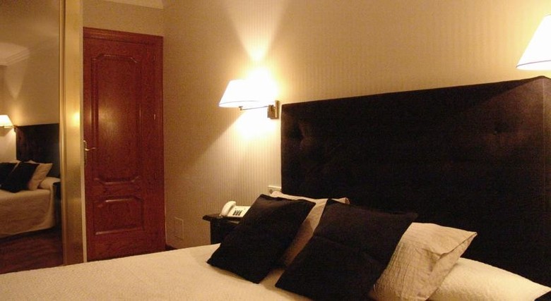 Casa Vella Aparthotel