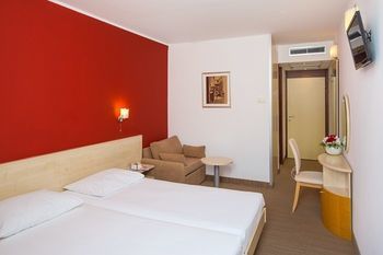 All Inclusive Light Allegro Hotel