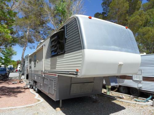 Pahrump Rv Park & Lodging