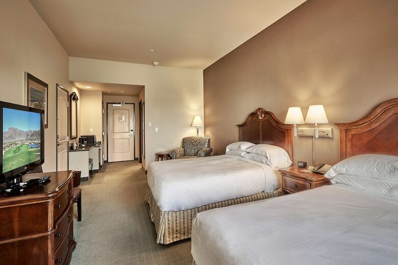 Hotel Doubletree By Hilton Phoenix-gilbert
