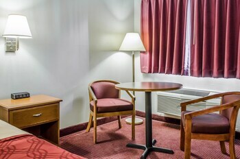 Hotel Econo Lodge Northeast