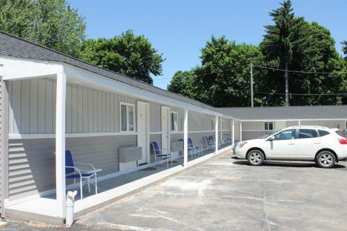 Watkins Motel