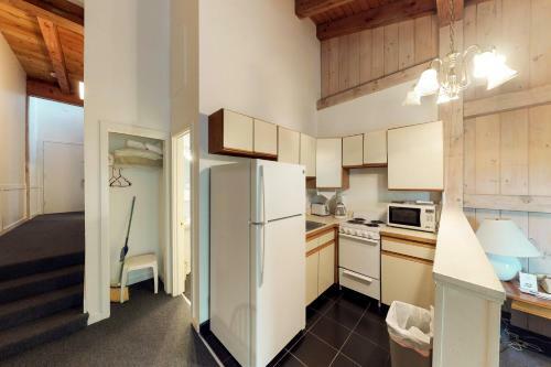 Hotel Island Inn