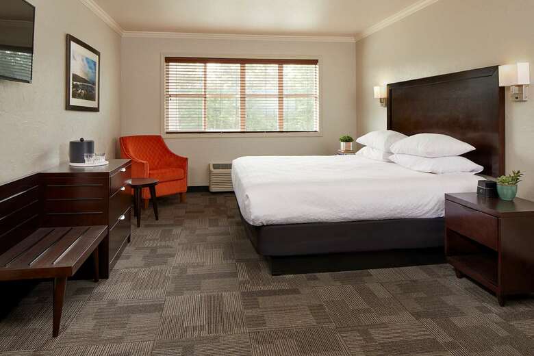 Hotel Best Western Plus Wesley Inn & Suites