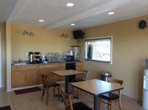 Motel Americas Best Value Inn Schulenburg