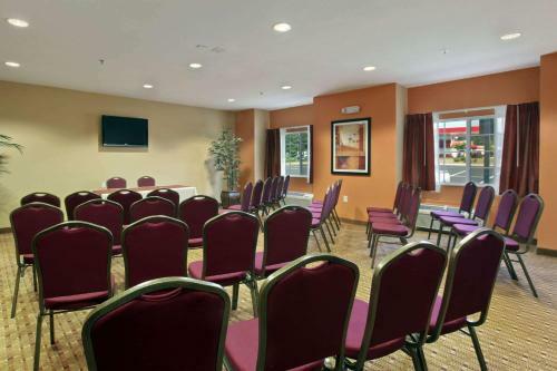 Posada Microtel Inn And Suites By Wyndham Anderson Sc