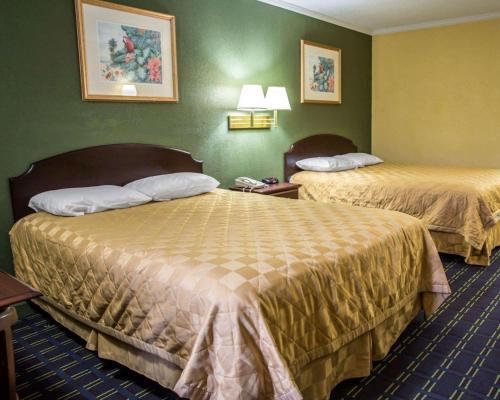Hotel Rodeway Inn & Suites Plymouth