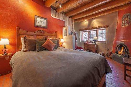 Adobe And Pines Inn Bed And Breakfast