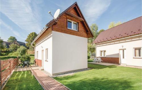 Two-bedroom Holiday Home In Liptovsky Trnovec