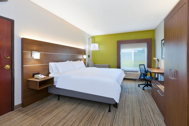 Hotel Holiday Inn Express And Suites Three Rivers