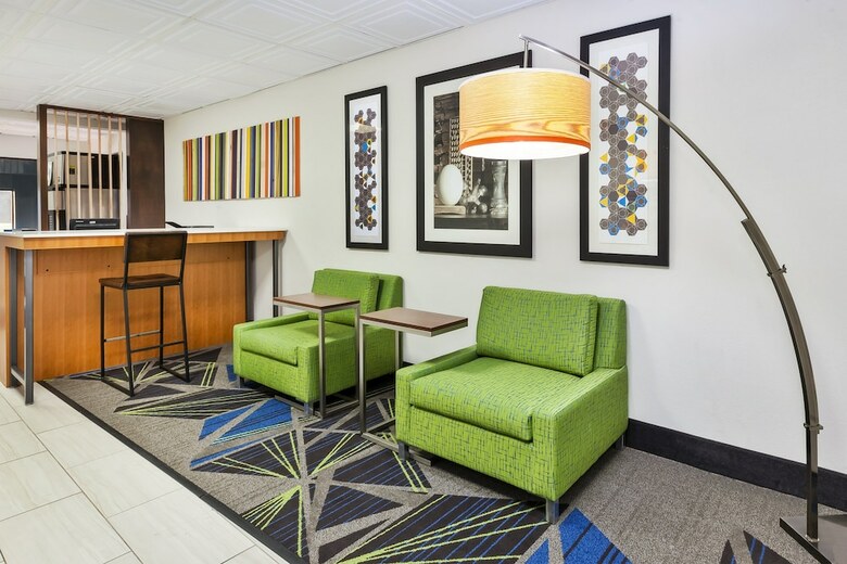 Hotel Holiday Inn Express And Suites Three Rivers