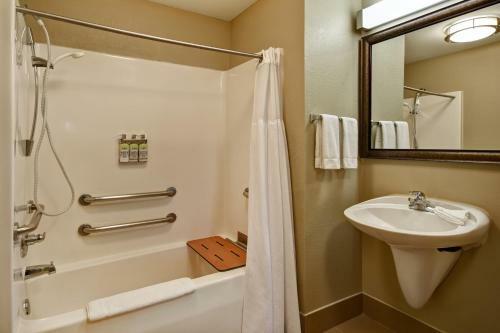 Hotel Staybridge Suites Grand Rapids-kentwood