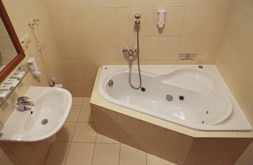 Hostal Penzion & Wellness Zoborska