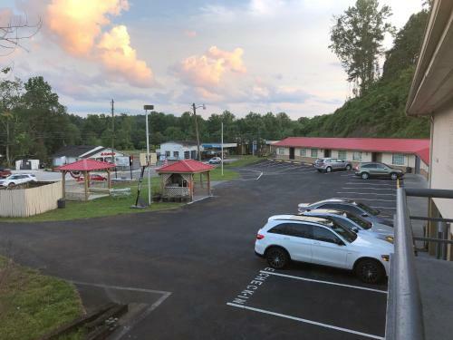 Motel Ellijay Inn