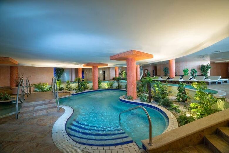 Grand Hotel 4 Opatijska Cvijeta