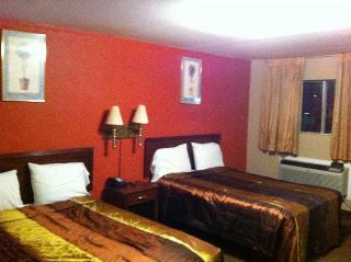 Western Skies Motel