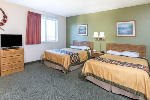 Hotel Super 8 By Wyndham West Middlesex/sharon Area