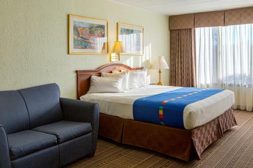 Posada Park Inn By Radisson Sharon