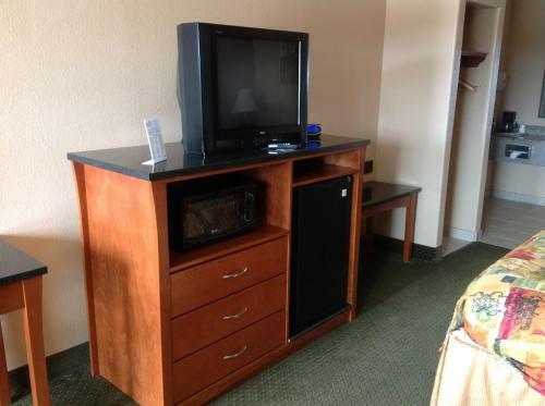 Motel Budgetel Inn And Suites