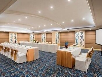 Hotel Ramada Jalandhar City Center