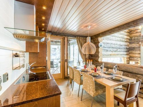 Holiday Home Villa Vuosselin Taiga