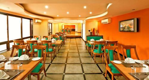 Hotel Lonavala - Under The Over - A Sterling Holiday Resort