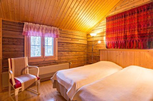 Bed & Breakfast Peltolan Luomutila